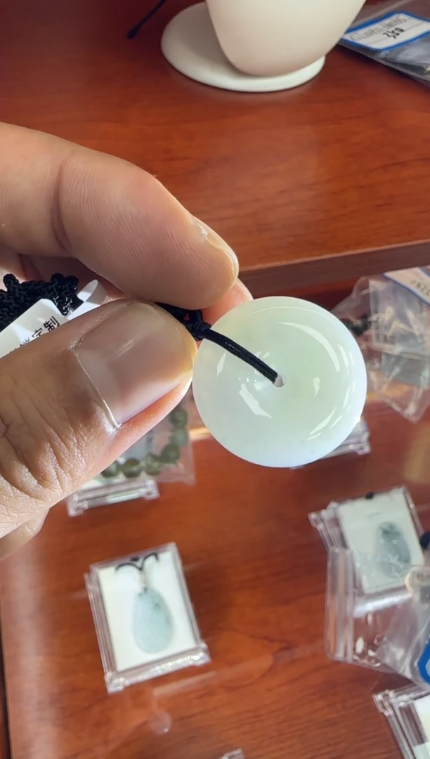 未镶嵌挂件翡翠A货翡翠多样性孤品