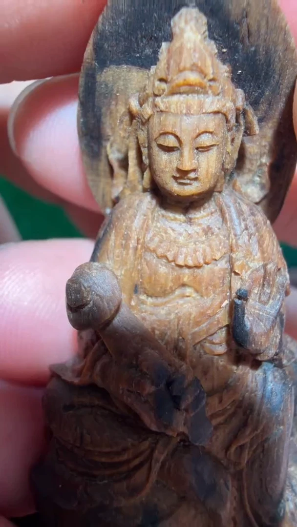 沉香吊坠多样性发一