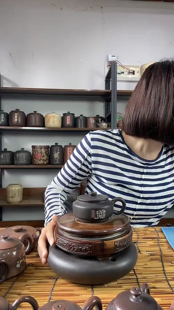 罐建水紫陶彩填壶