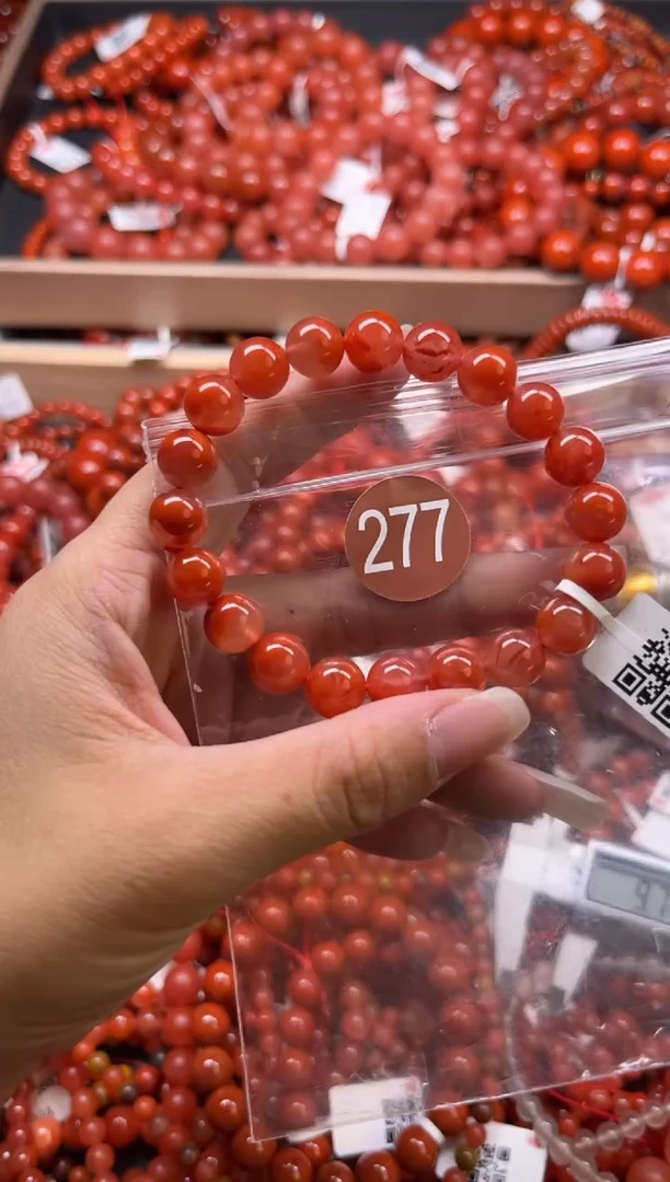 南红玛瑙未镶嵌珠宝奇石277-9