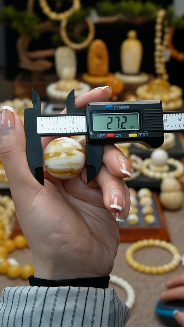 【闪购商品】琥珀裸石未镶嵌565258562