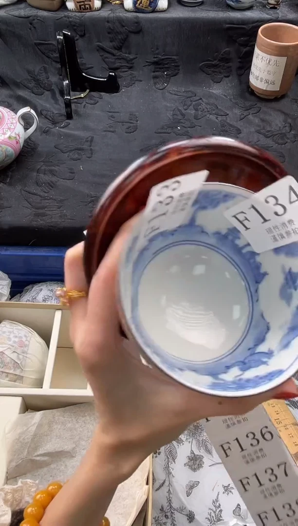 瓷片媛*       F137