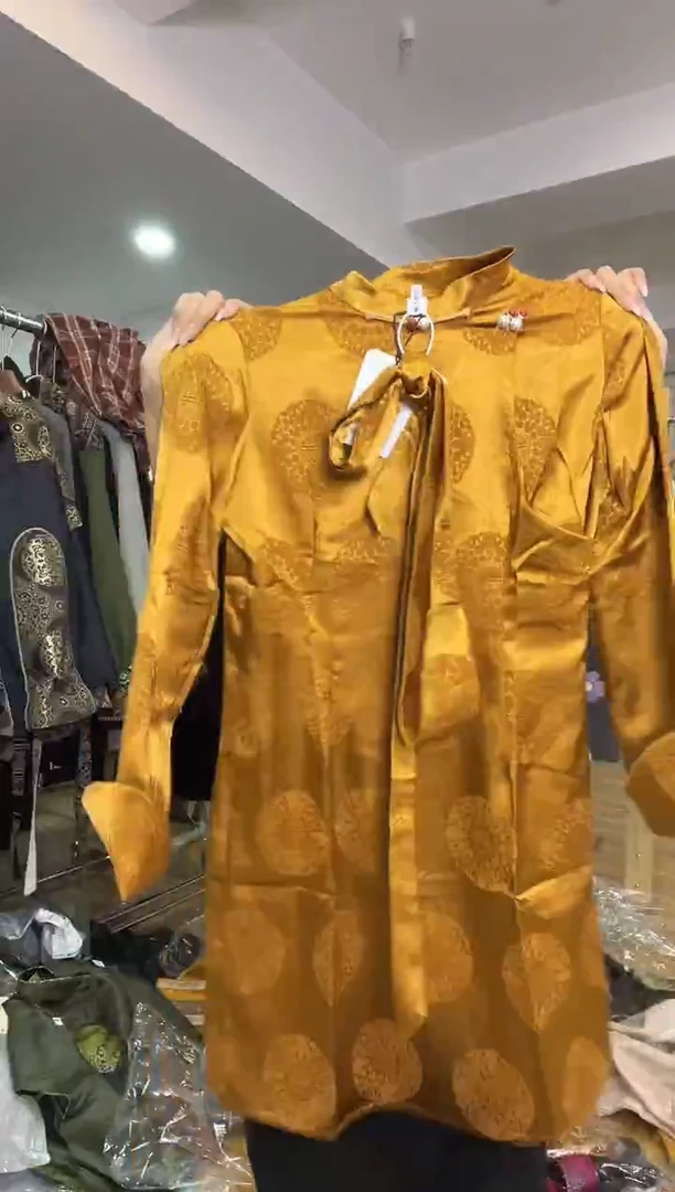 2XL码  140斤  袍子