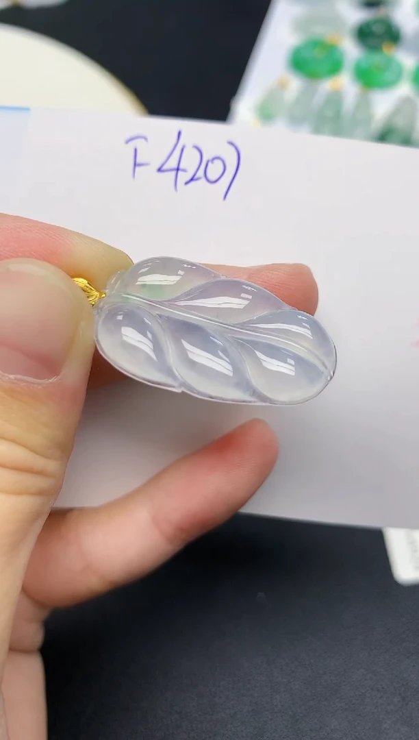 颈饰18K金镶嵌翡翠天然缅甸A货翡翠百元以上9元证书费自理