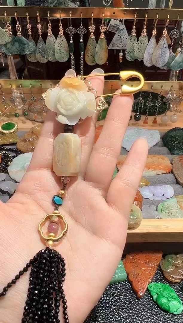 【闪购商品】定制翡翠未镶嵌翡翠