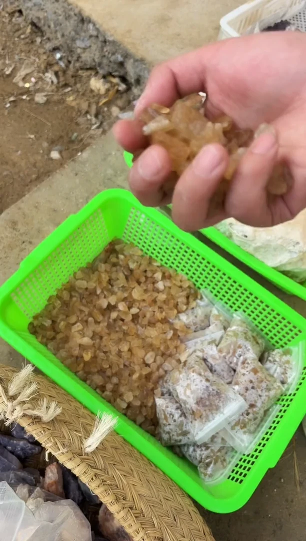 【闪购商品】水晶摆件未镶嵌黄水晶碎石 200g