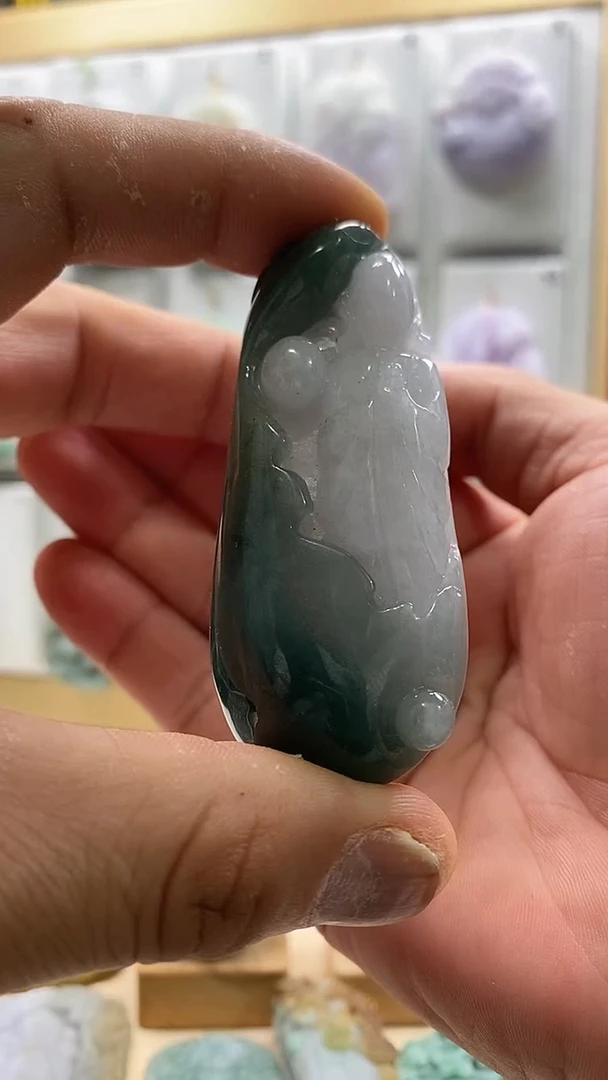 颈饰未镶嵌翡翠仁義珠宝2025/10/30