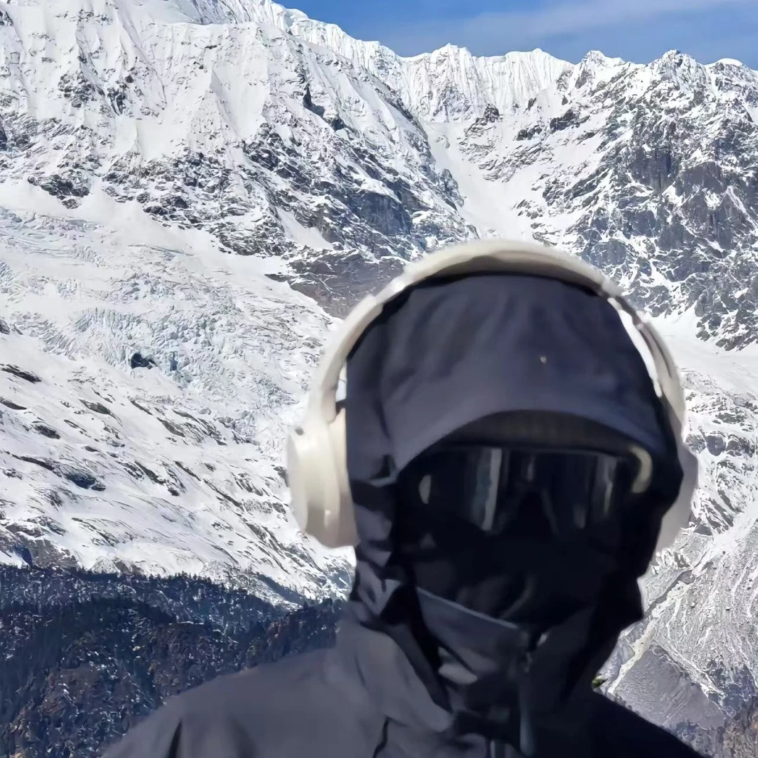 W8801男子卫衣男士男款长袖跑步速干透气休闲户外时尚潮流