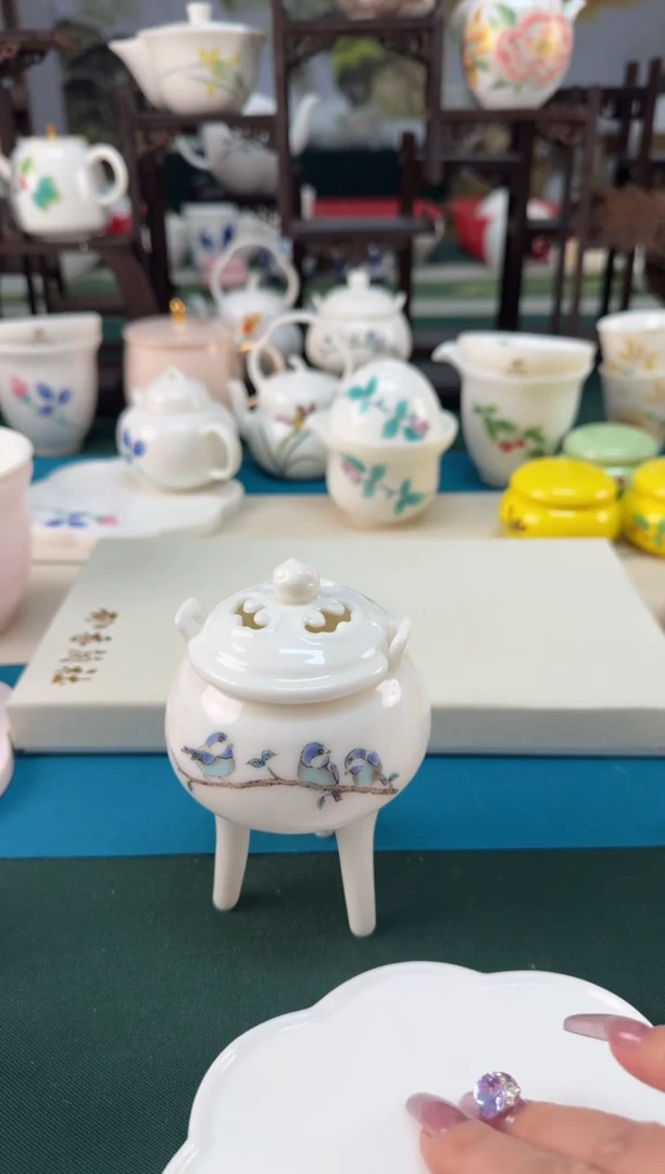 【闪购商品】瓷器 ······.......