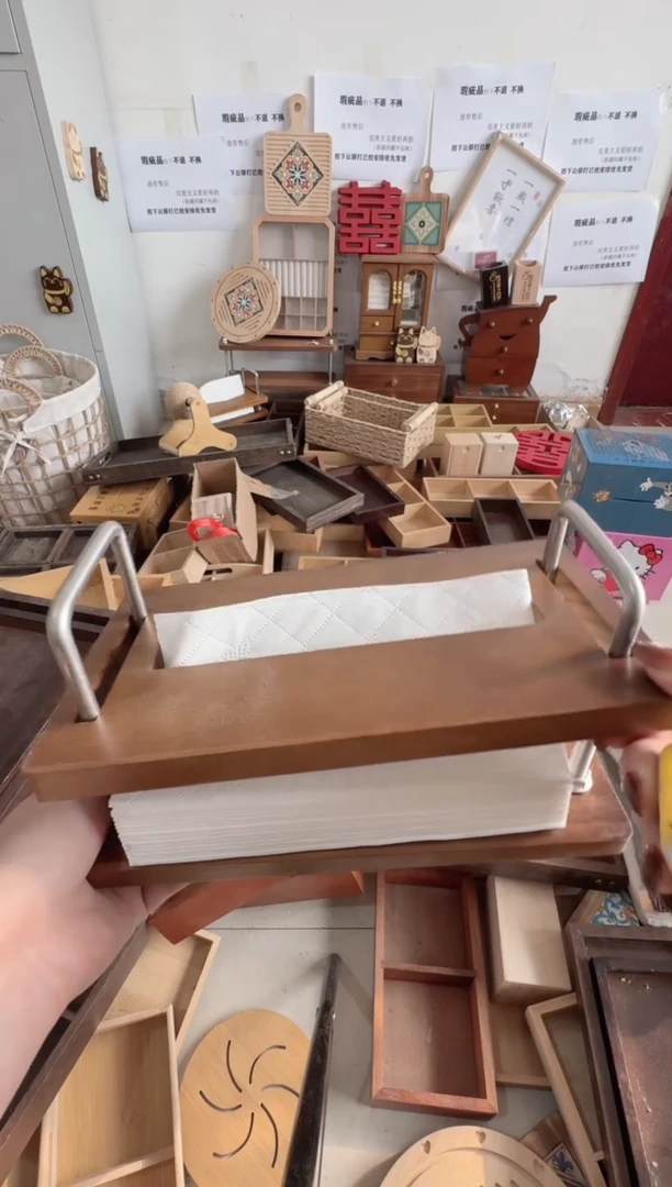 悬浮纸巾盒微瑕拍下不退不换无售后