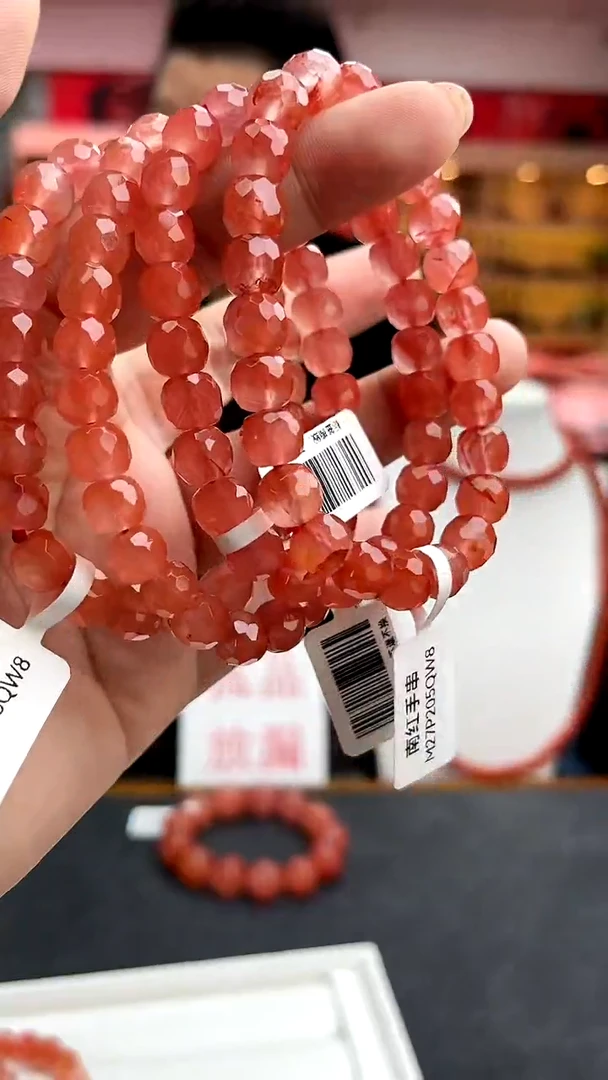 南红玛瑙卡8保山冰粉单圈-多样性发一件未镶嵌一件33