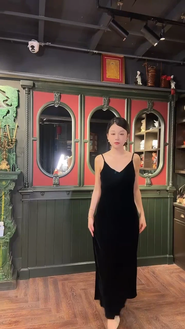 【定制】黑丝绒吊带裙