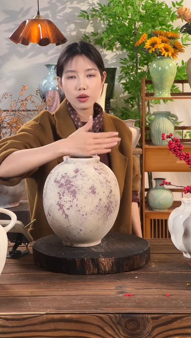 斑点红月亮罐花瓶