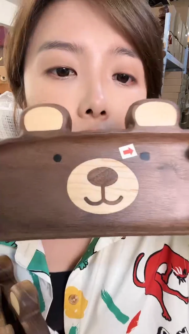 木瑕疵小熊眼镜盘