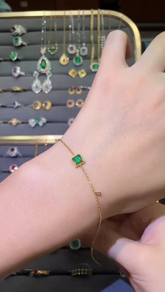 银S925镶嵌手链祖母绿0.38ct