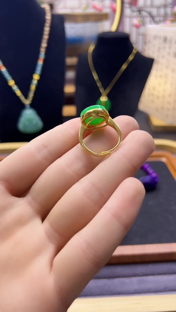 【闪购商品】翡翠戒指14K金镶嵌J56