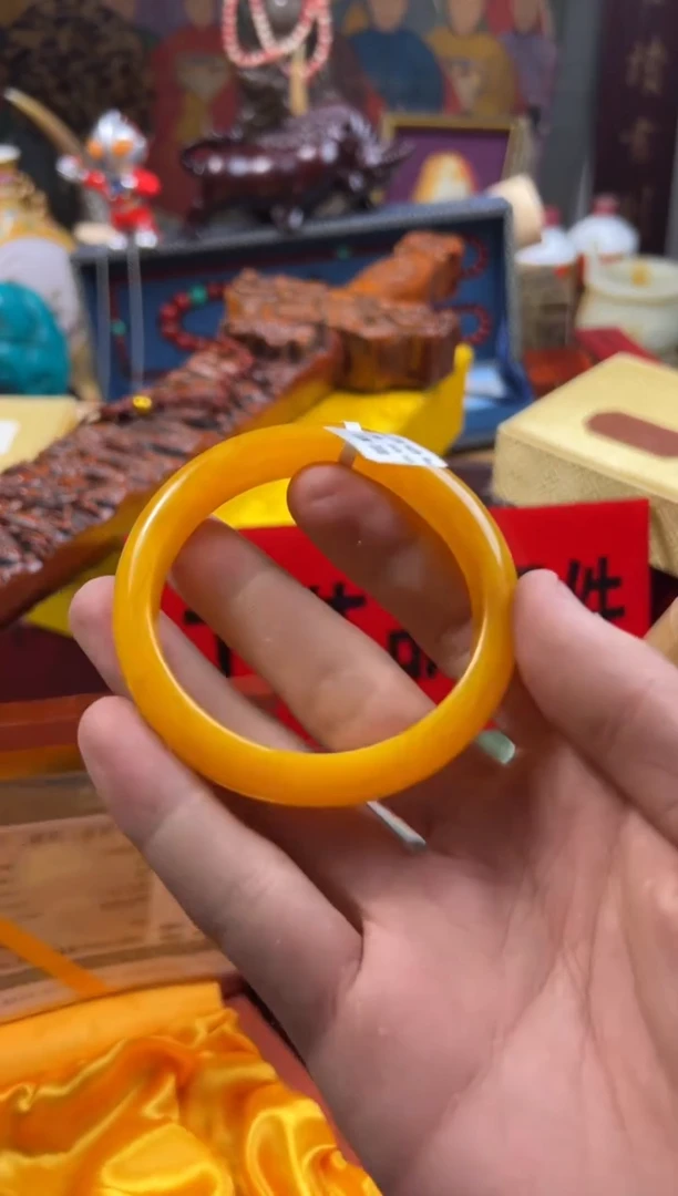 【闪购商品】蜜蜡裸石未镶嵌———————