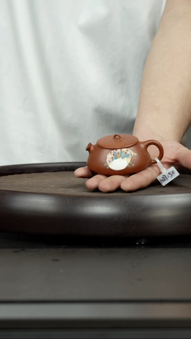 【闪购商品】紫砂茶杯孤品紫砂壶  全手憨瓢 泥绘河豚