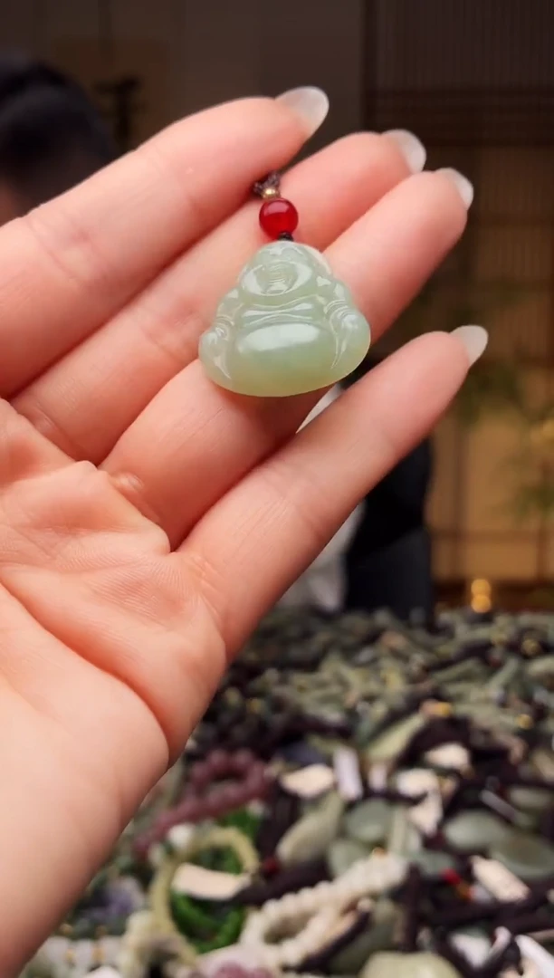 颈饰未镶嵌和田玉多样性发货，拍一发一
