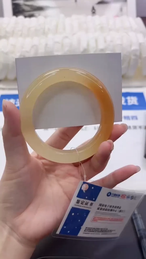 石英质玉手镯未镶嵌215-59