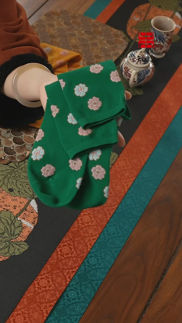 【闪购商品】袜子···········