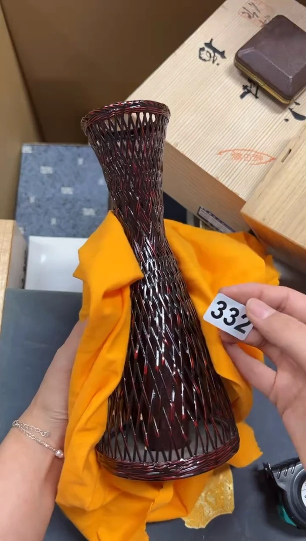 瓷片L****g+332中古商品谨慎参拍