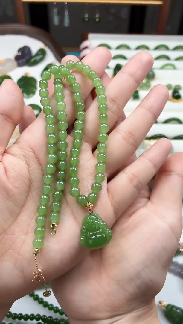 和田玉（碧玉）未镶嵌套链6mm苹果绿佛公套链