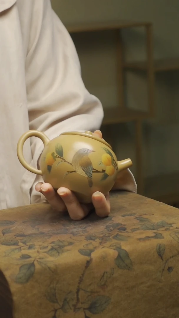 建水紫陶空也手绘花鸟乐烧壶