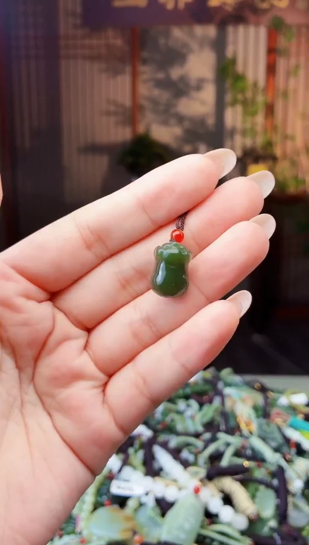 颈饰未镶嵌和田玉多样性发货拍一发一