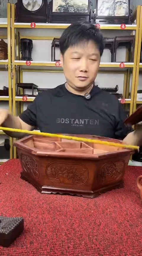 木红酸枝巴里八角果盒33*31CM