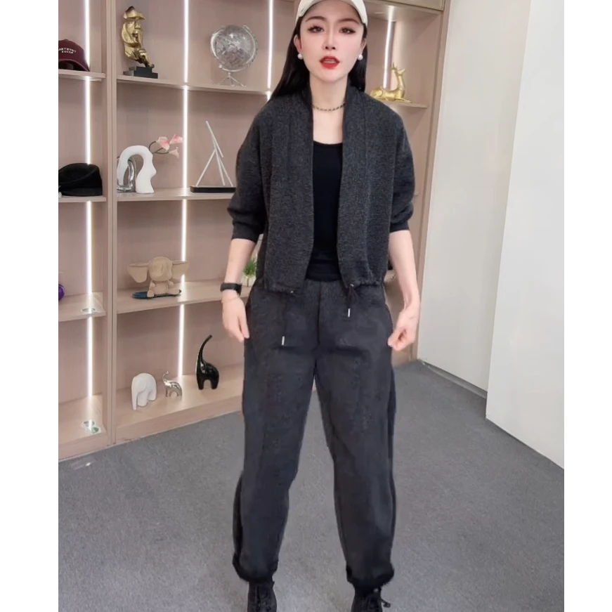 8896休闲长袖纯色春季透气宽松开衫洋气减龄女装外套裤子套装