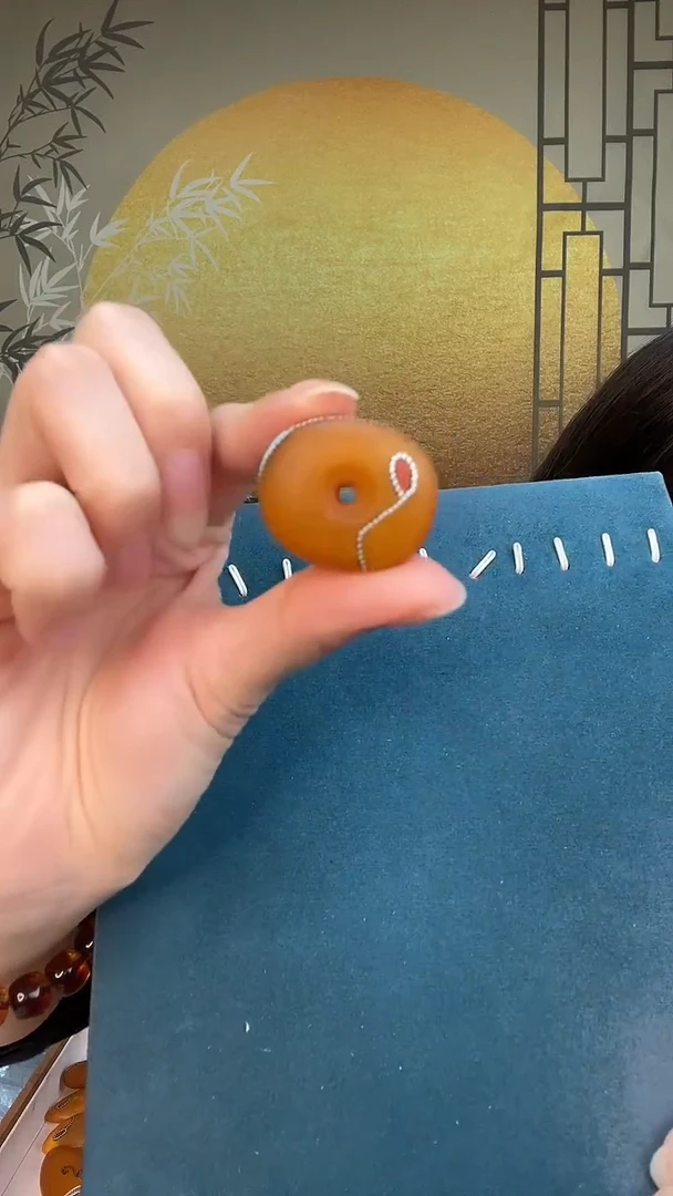 裸石琥珀未镶嵌A2713天然蜜蜡绑绳
