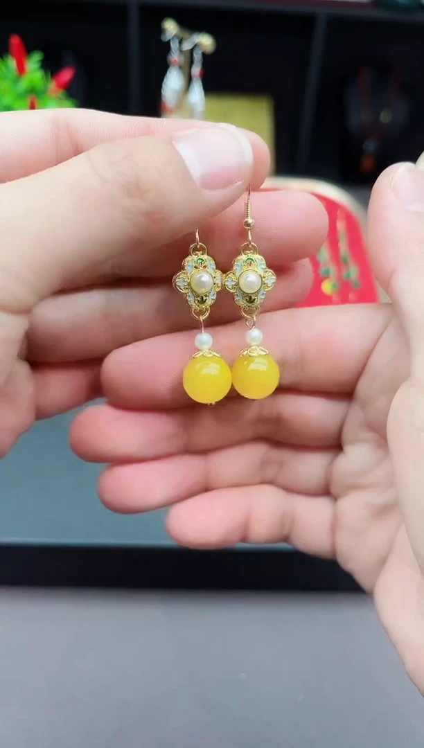 【闪购商品】玛瑙/玉髓耳钉银S925镶嵌3300000