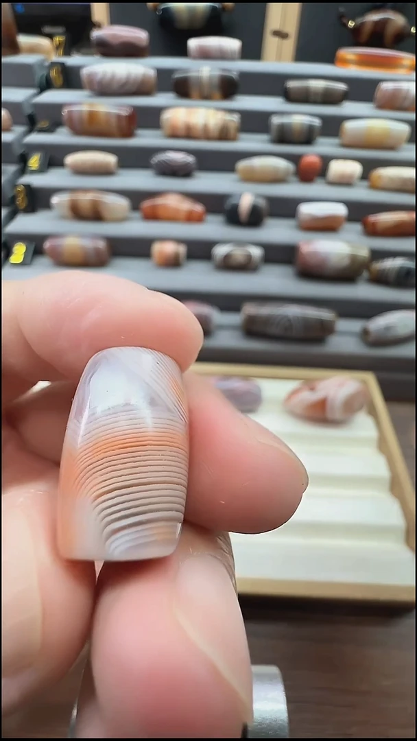 未镶嵌颈饰玛瑙/玉髓玛瑙23*14