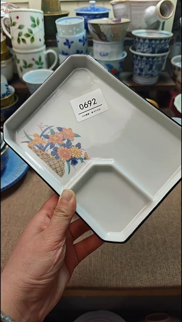 【闪购商品】瓷片默认微瑕，完美慎拍692
