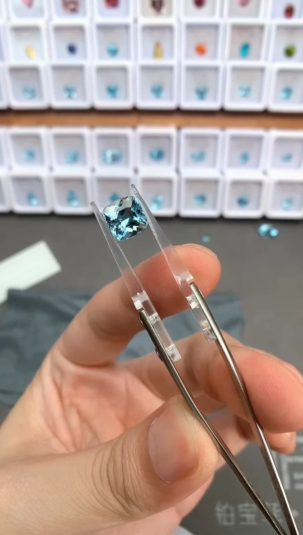 未镶嵌裸石定制海蓝宝石2.76ct 圣玛  03047