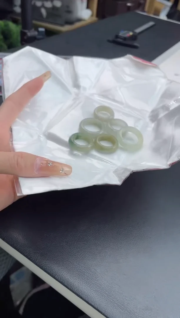 【闪购商品】翡翠戒指未镶嵌砍价王/555967/戒指/多样性发一