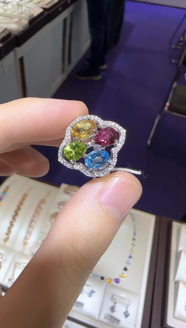 【闪购商品】托帕石戒指银S925镶嵌多彩宝石5*7mm