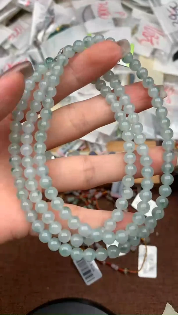 未镶嵌挂件翡翠—