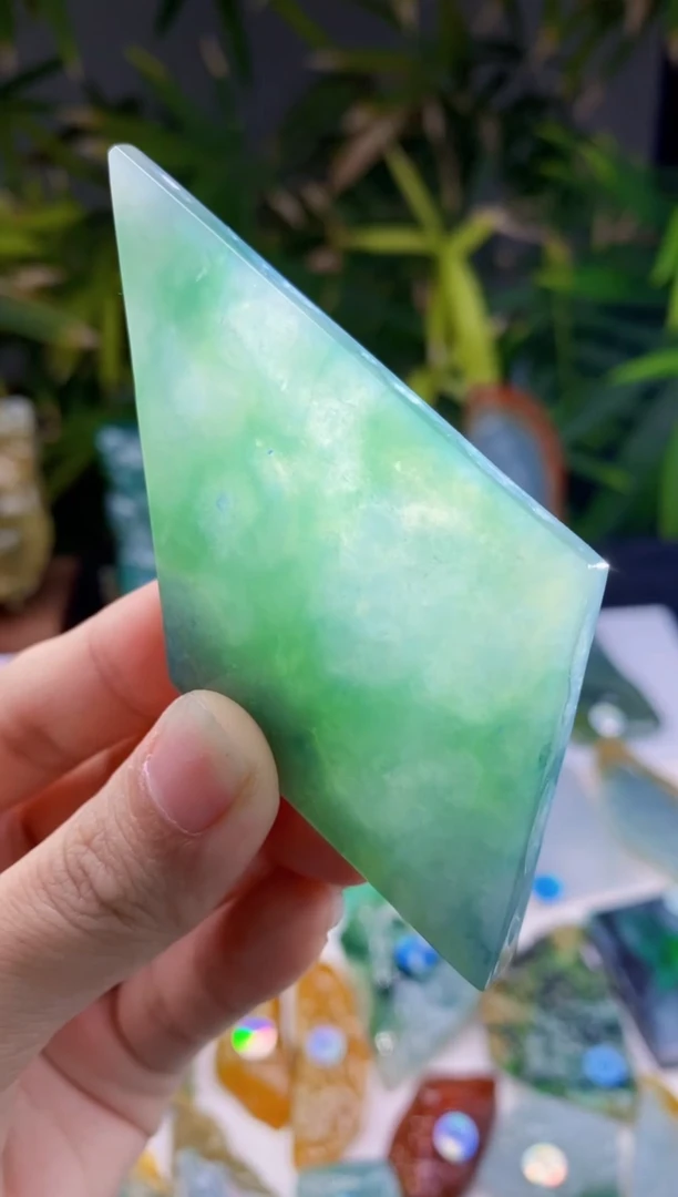 未镶嵌定制翡翠翡翠