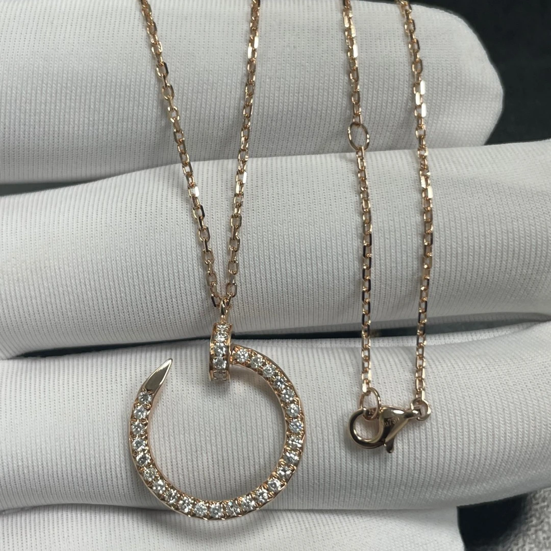 18k金钉子满钻项链    多样性发一件