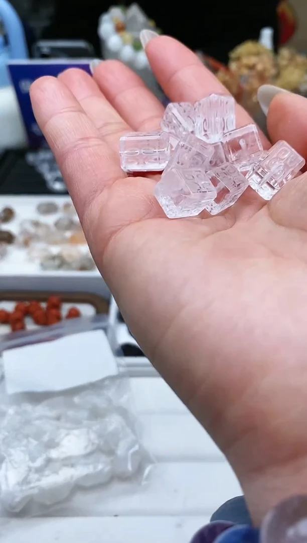 【闪购商品】水晶颈饰未镶嵌133a多样性发其一/2.3/1个