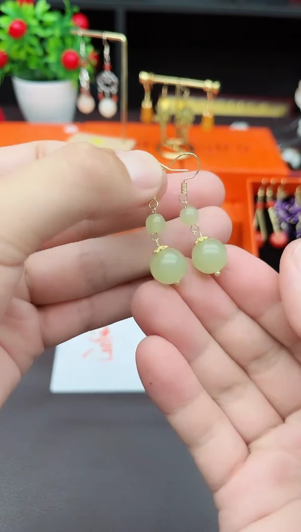 东陵石银S925镶嵌耳饰234000