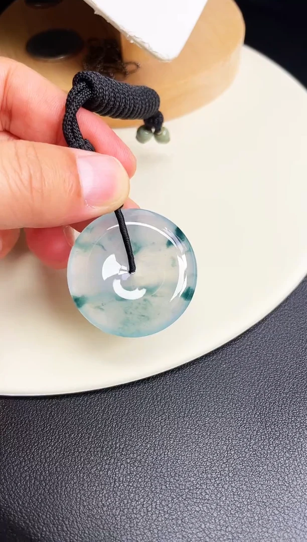 颈饰未镶嵌翡翠【42】35.3   6.7mm