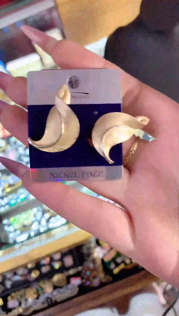 【闪购商品】瓷片楚楚中古珠宝甄选不退换