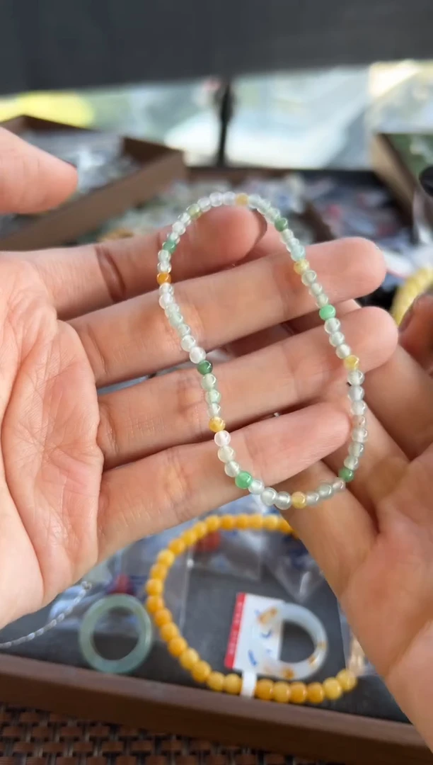 【闪购商品】翡翠手串未镶嵌420买断