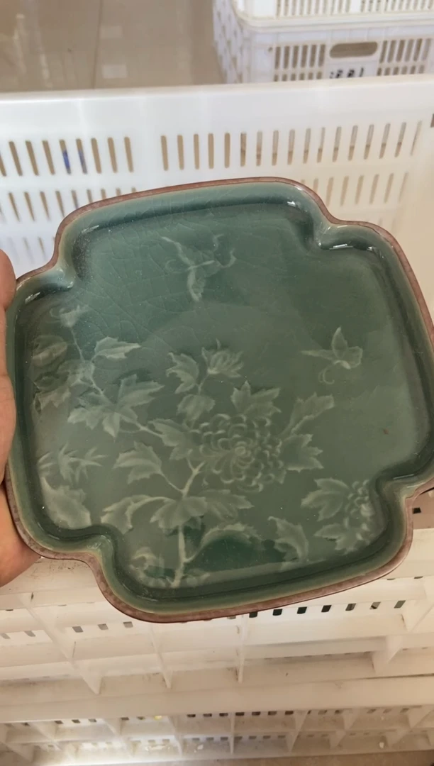 无运费险有瑕疵的摄影的产品有使用过的痕迹有点脏介意勿拍