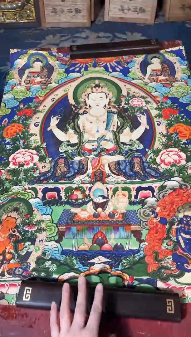 卷轴画龙妹的唐卡tk16