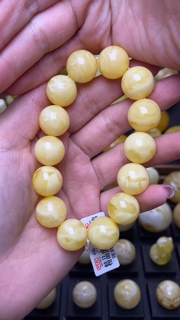 【闪购商品】琥珀裸石未镶嵌葵. 46