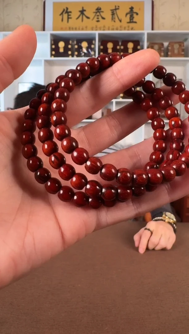 檀香紫檀（小叶紫檀）琴料 6*7.3 藏切鼓珠  单圈手串